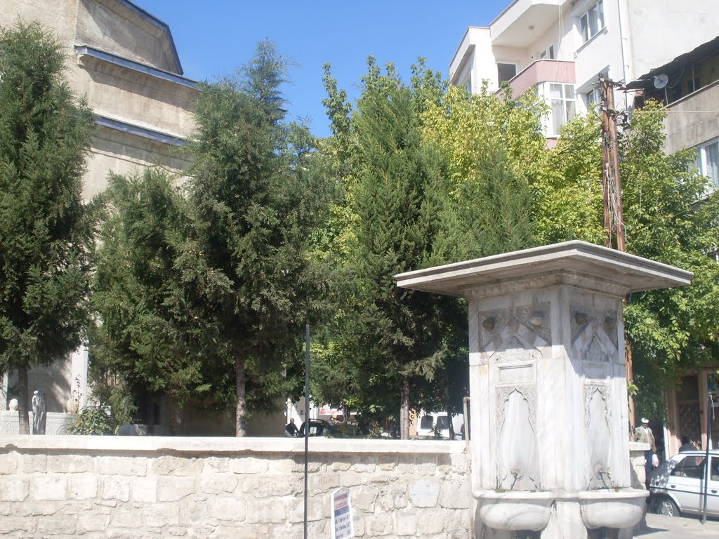 Kırklareli, Hızır Bey Camii Çeşmesi by Kasım OKTAY