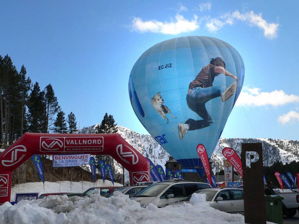 Andorra, la station de ski de Vallnord avec vol de ballon captif by Roger-11