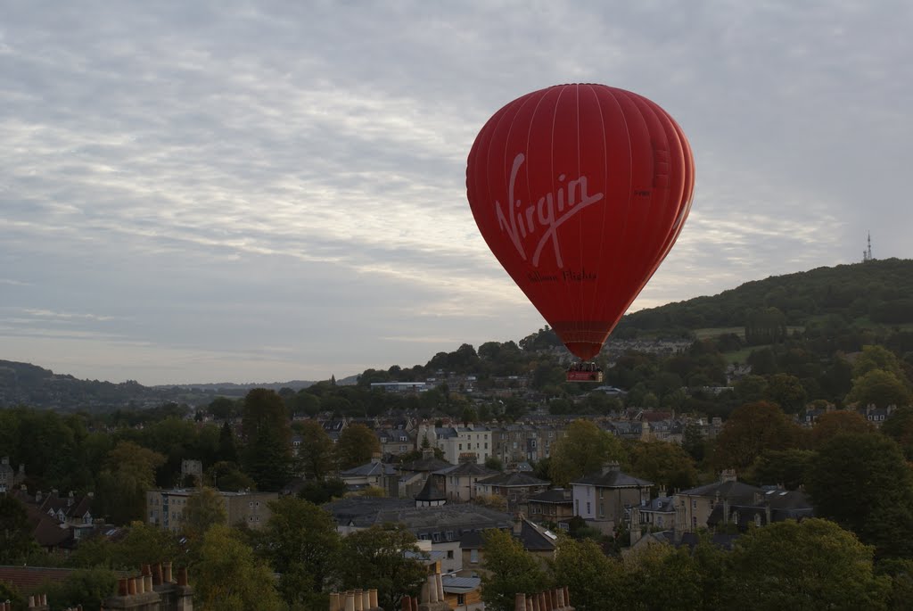 Balloon over Bath by seacreature