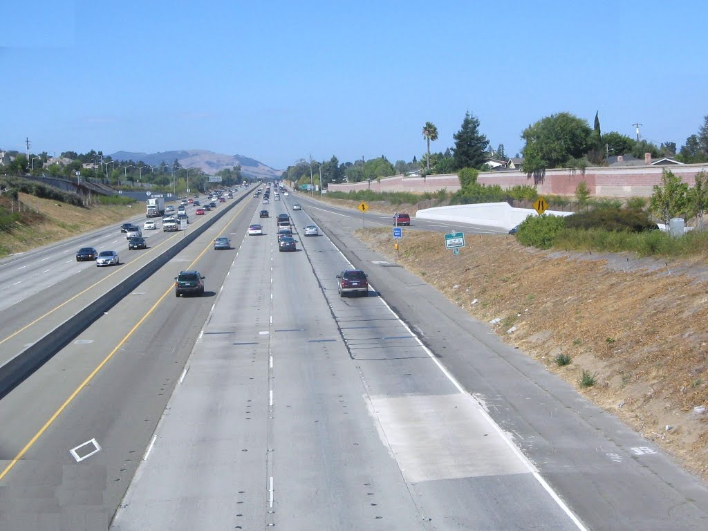 View north on I-680 10/3/10 by disappointed13