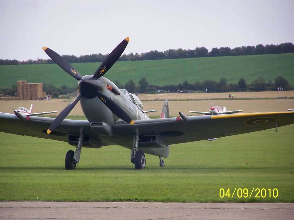 Battle of britian air show by locks