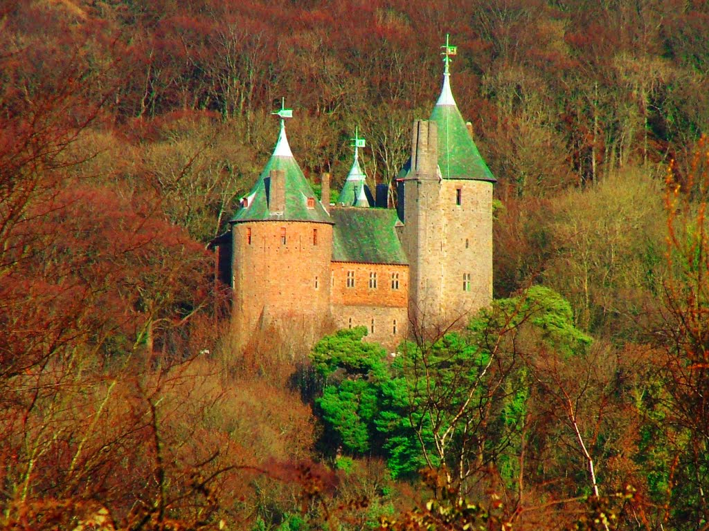 Castell coch,tongwynlais by tony jones