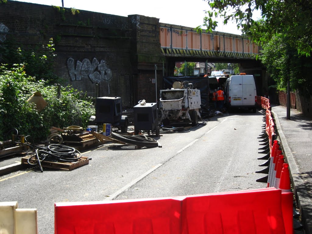 Bridge replacement, Norbiton Station, Kingston by Wallaseyan