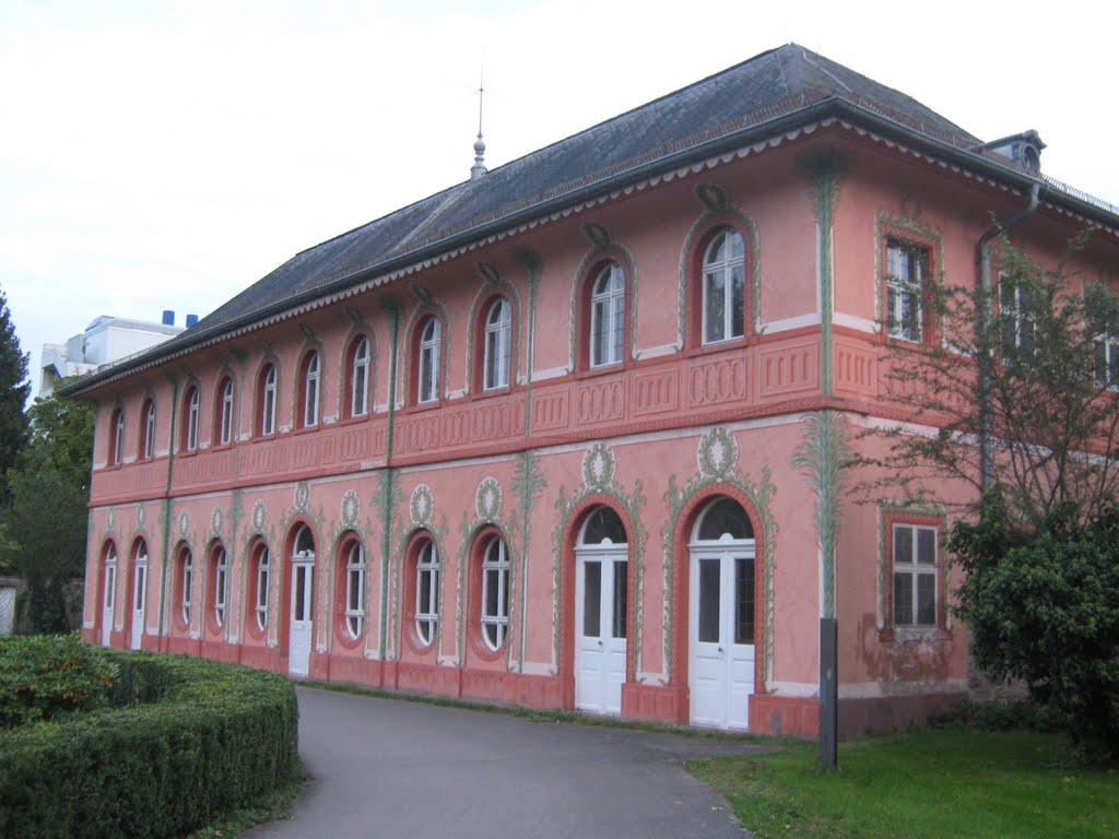 Karlsruhe, Fasanenschlösschen im Schlossgarten by gerdb