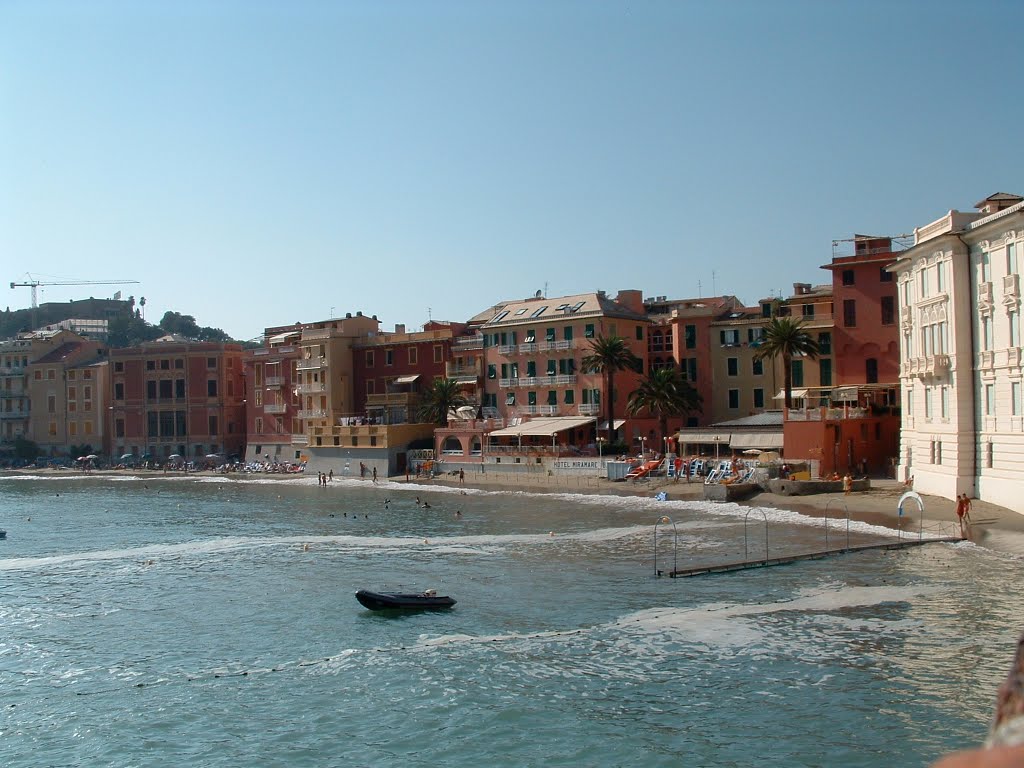 Sestri Levante by Bruce Rudy