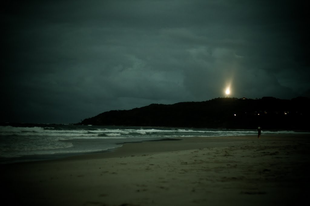 Byron Bay lighthouse at dusk by jonahjones