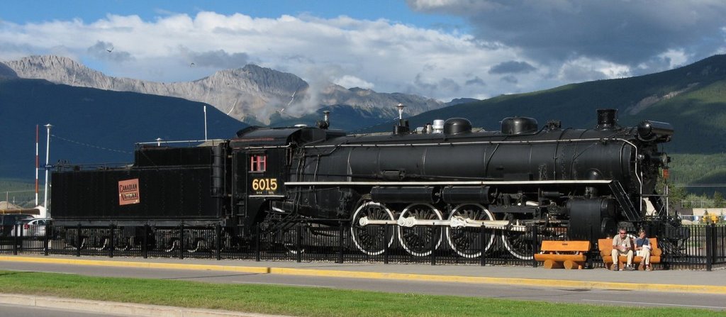 Canadian National locomotive in Jasper by jhk