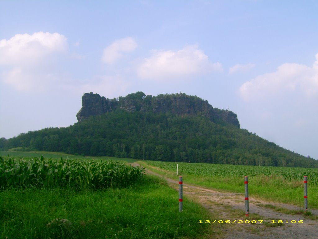 Lilienstein von Ebenheit aus by smudo