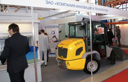 ЗАО Компания инноваций и технологий стенд фирмы на выставке ITFM CEMAT РОССИЯ by peter09