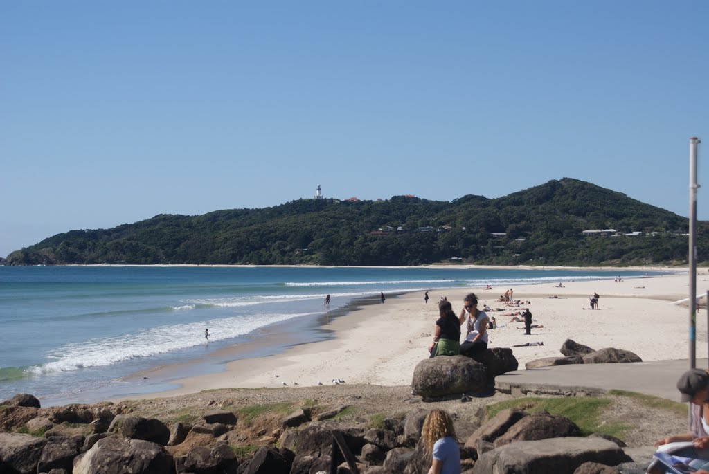 Byron Bay Beach South by peterstewie