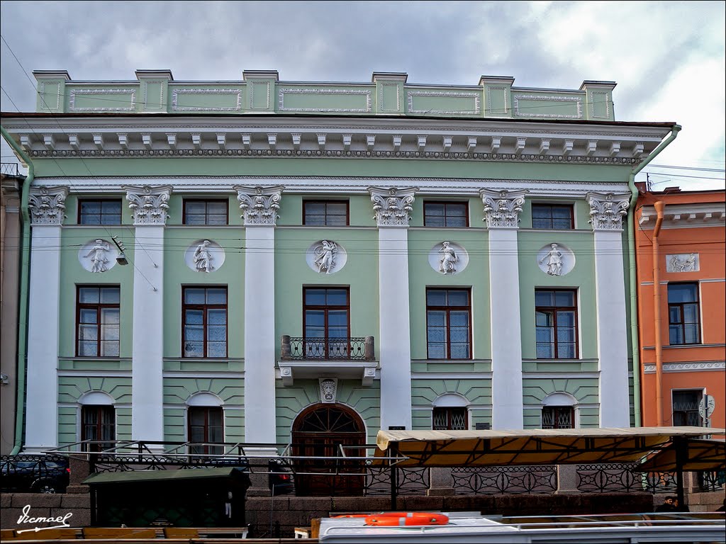 100920-287 SAN PETERSBURGO. PASEO POR EL NEVA by Víctor Manuel Mamblo…