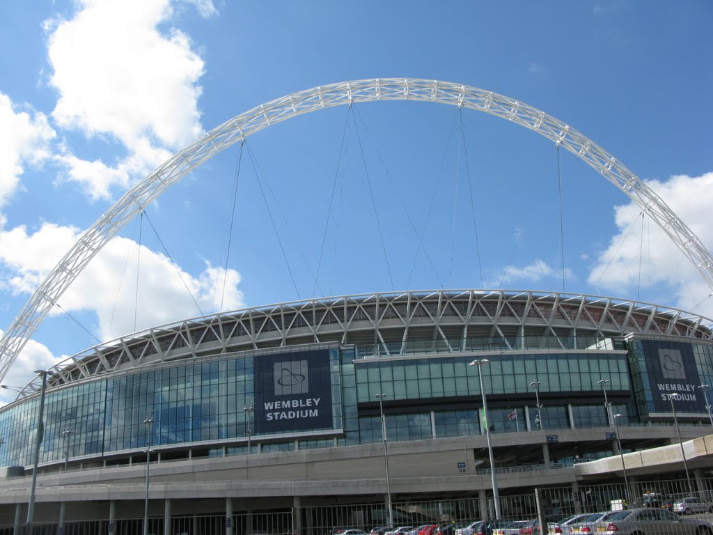 Wembley Stadium by Muhamad Taufik