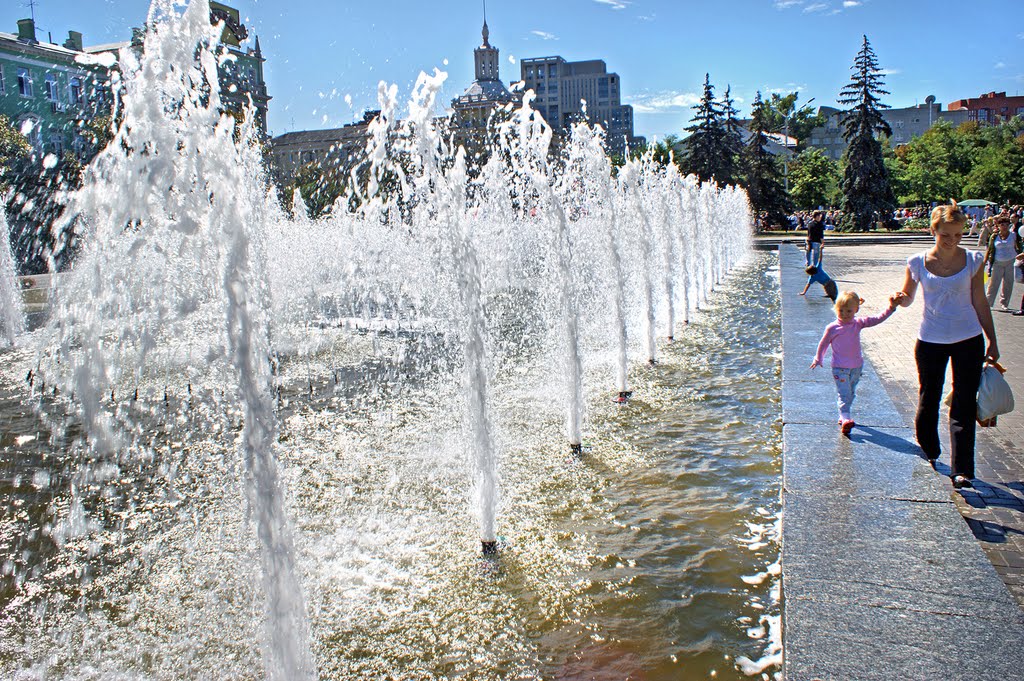 Opera and Ballet Theatre. Walking in the Rhythm of the Fountain... :) - Театр оперы и балета. Прогулка в ритме фонтана... :) by Annushka77