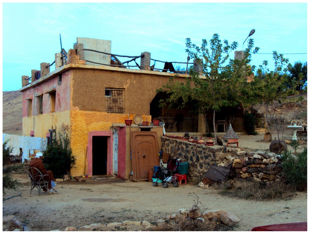 "Gîte" Nerrahte - Auberge Berbere de l'Atlas - 2 by Fabrizio Carpignano