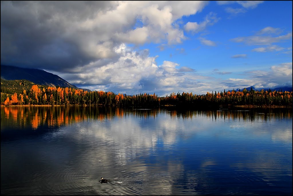 Pickhandle Lake, Alaska Hwy, YT, 10.9.2010 ... C by americatramp.the2nd