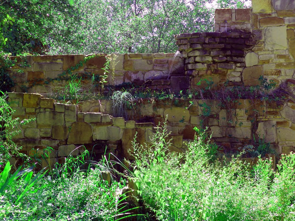 Stone Fall, Lady Bird Johnston wildflower center, Austin by MansuyLaGrange