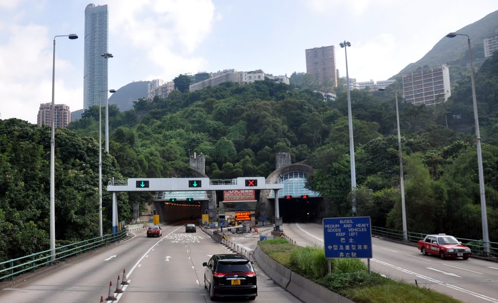 Aberdeen Tunnel, Hong Kong by Rifat Hasan