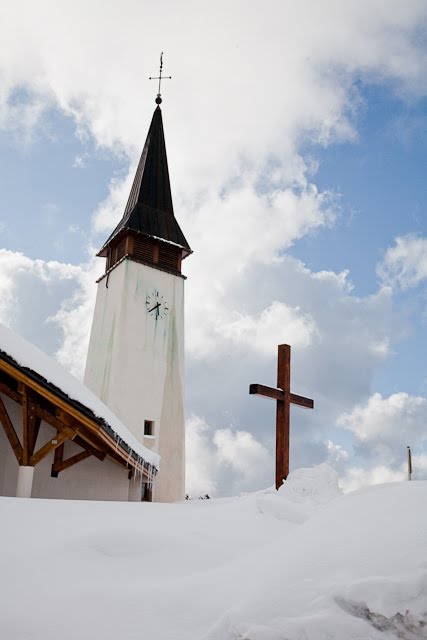 2010 spring in Europe-amazing snow by sophie0681