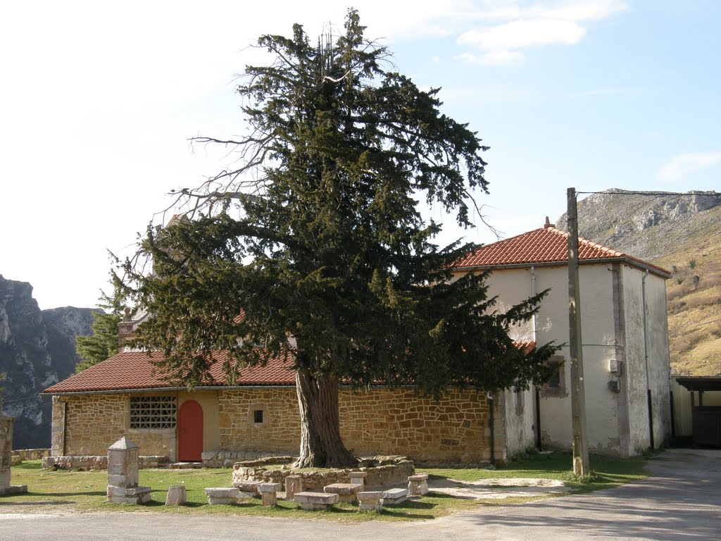 San Antonio. Pedrovella. QUIROS. by Fernando Fernandez Justiniano