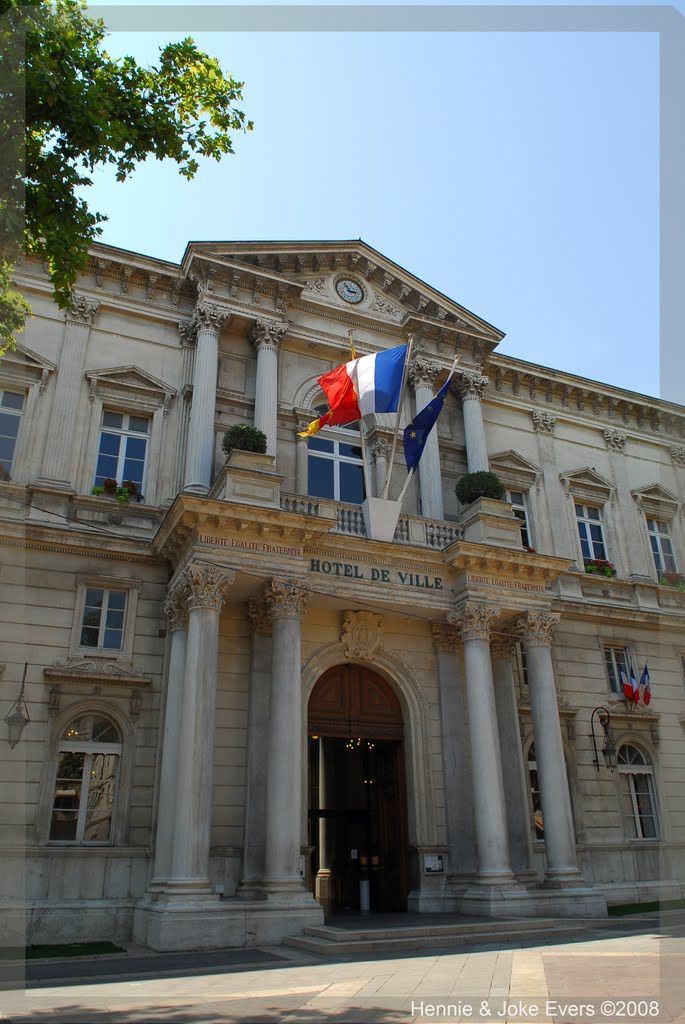 Avignon - Hotel de Ville by eversh