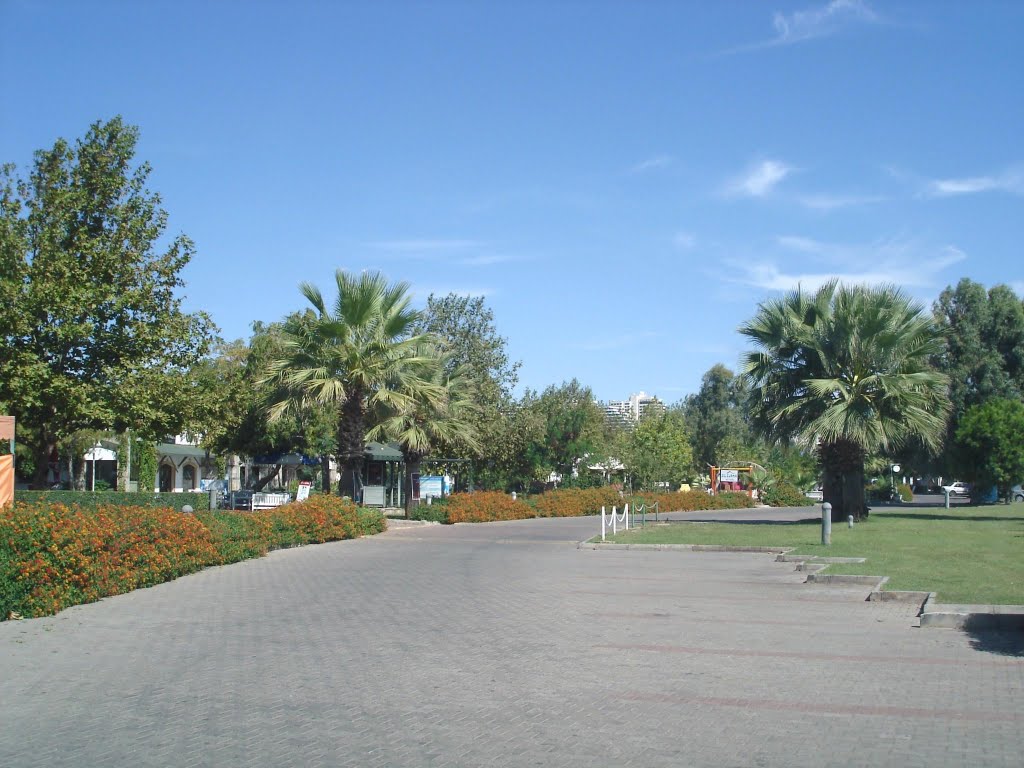 Antalya, Turkey by Antalyalı