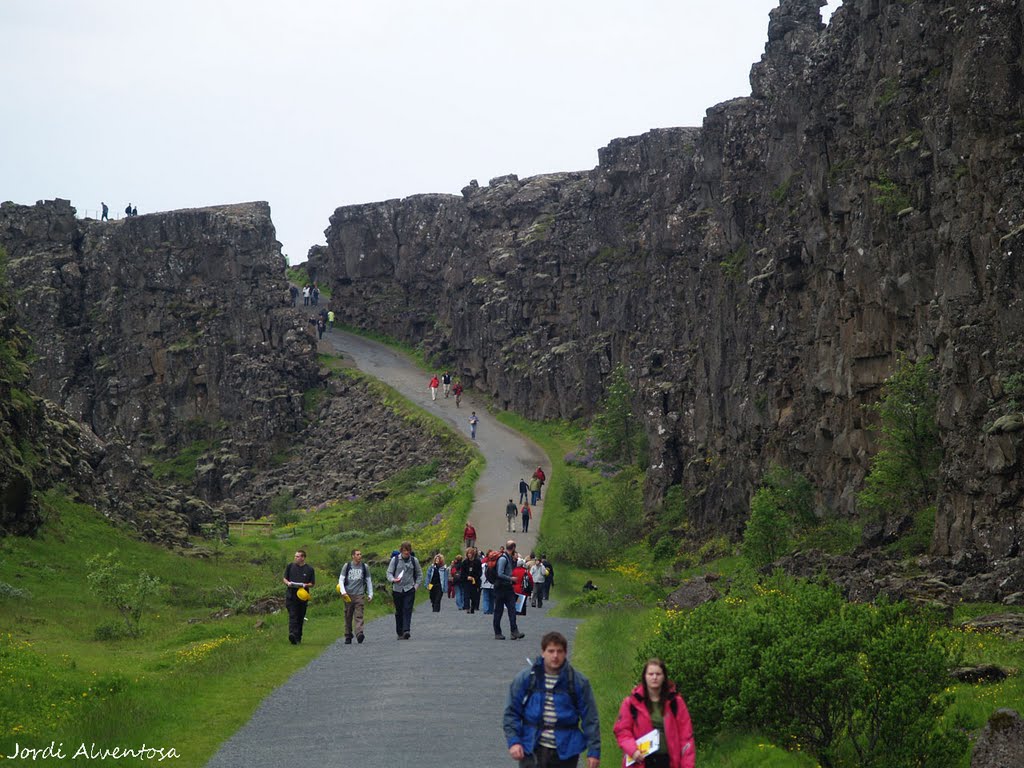 Thingvellir by Jordi Alventosa