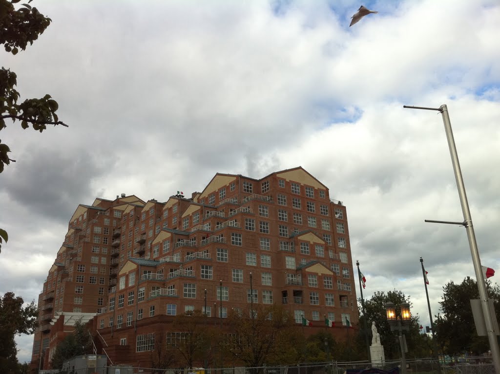 Condos, Baltimore, Maryland (USA) - October 2010 by Sridhar Saraf