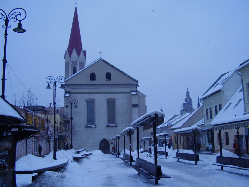 Tržnica na Dominikánskom námestí v Košiciach by wok~wls