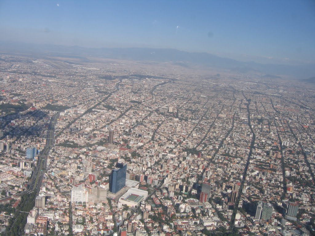 La ciudad de México, vista hacía este-nor-este by Werner Wruck