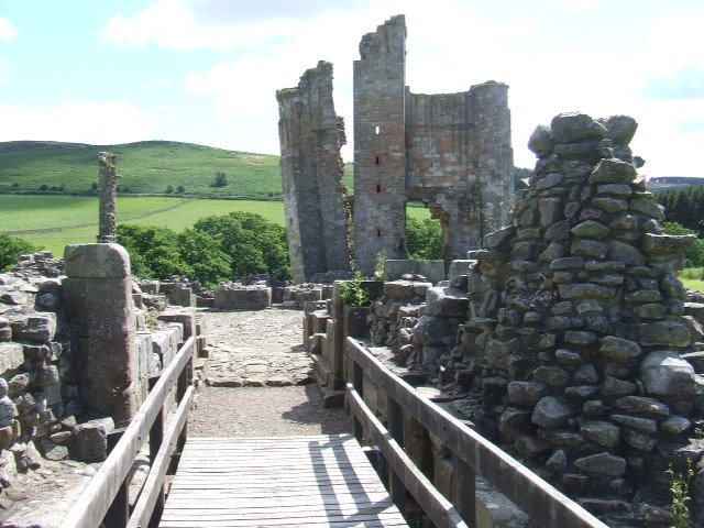 Edlingham Castle, Northumberland, England by Chinamackem