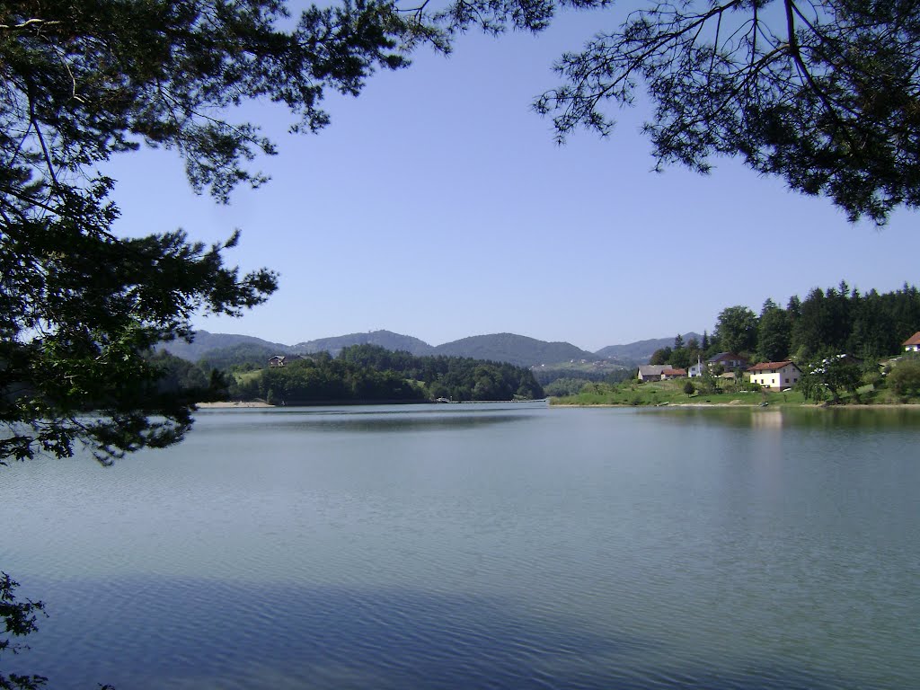 Šmartinsko jezero by Abdurrahman'S