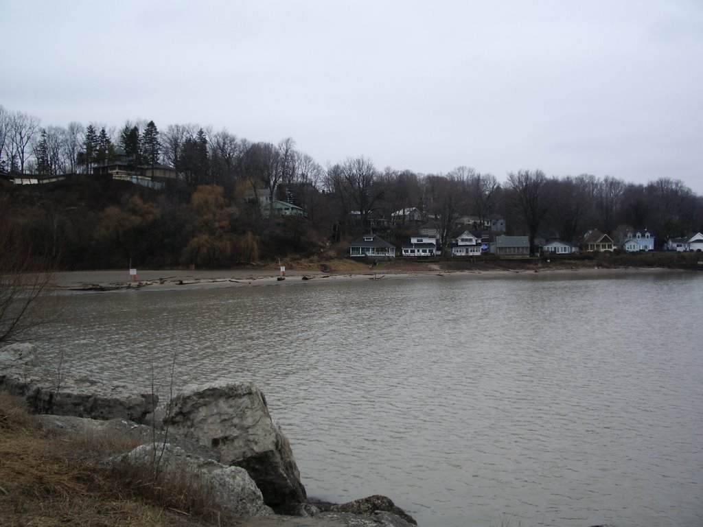 Port Stanley - Small Beach - By Ben by Dave Conabree