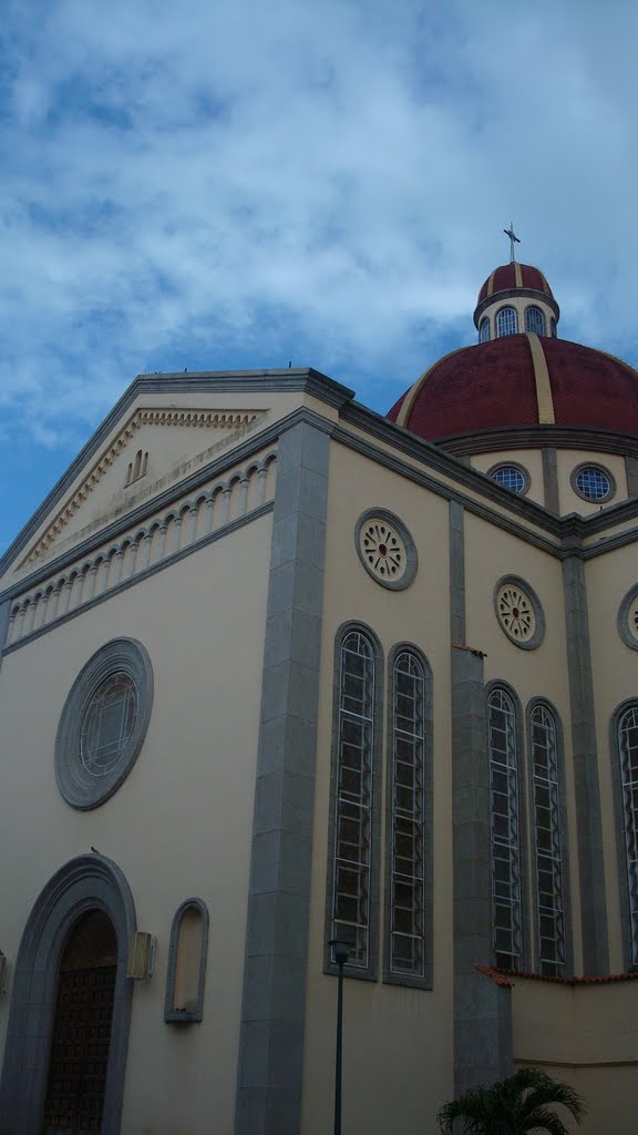 Catedral de Maturin by Darvinson Rojas