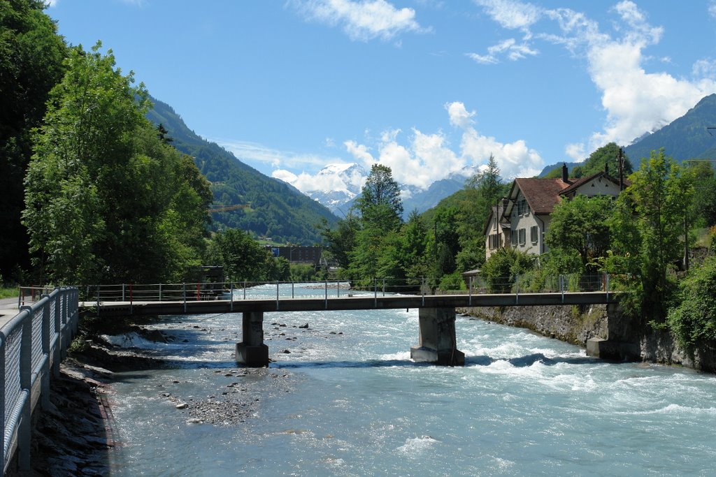 Auf dem Weg Schwanden Glarus mit Blick nach Glarus Süd und Linth by antaria