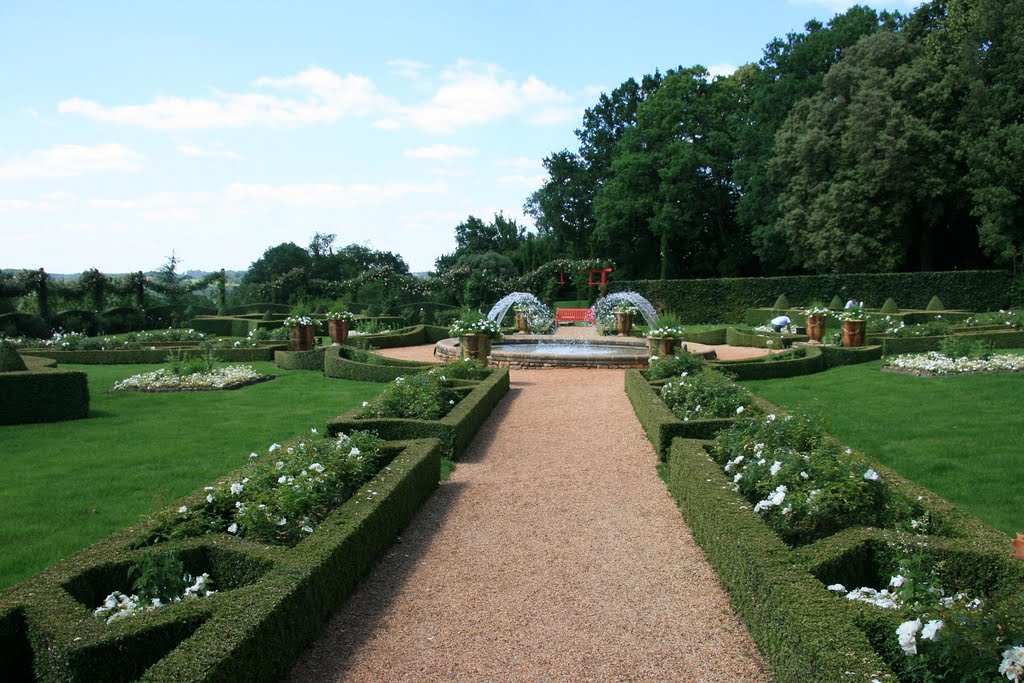 Eyrignac - Jardin blanc by jacquemy