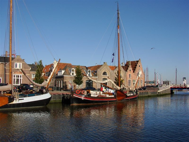 The sailing ship La Boheme in Harlingen by Plumperquatsch