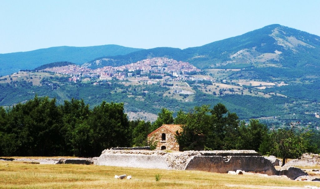 Val d'Agri - Grumento nova vista dall'area archeologica by armenante enzo