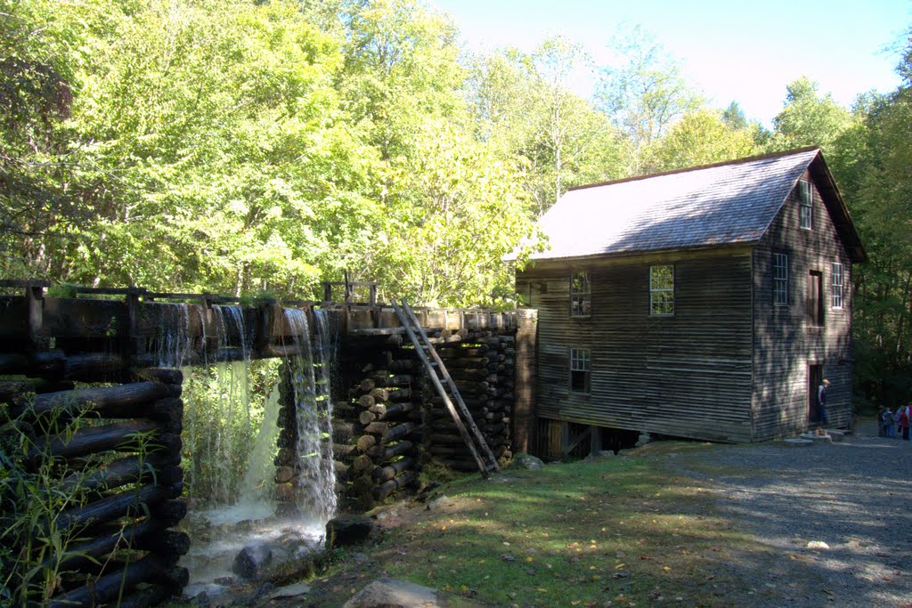 Mingus mill Smoky Mountain NP by bluehwy