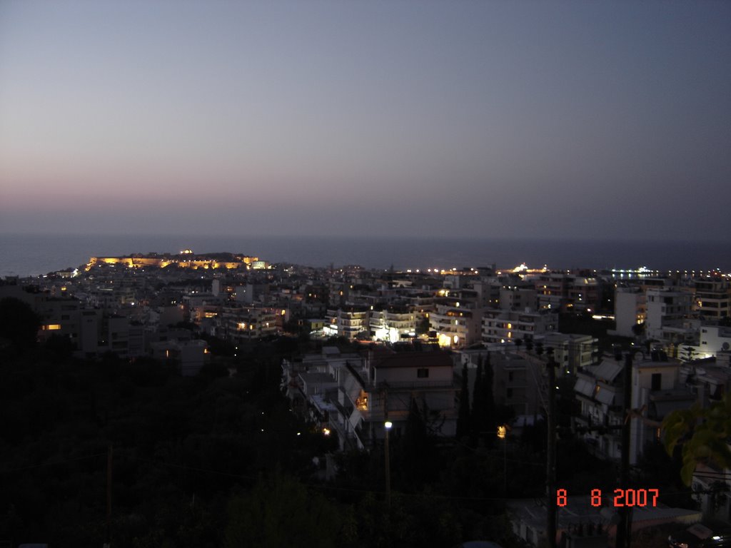 Rethymno by night. by giannpe