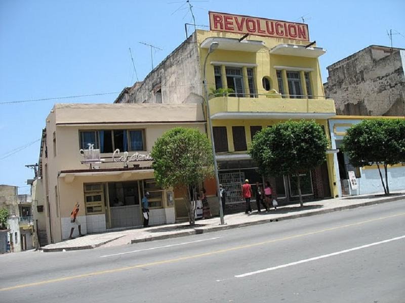 Avenida V. Garzon,Santiago de Cuba by Cadame TV On Air