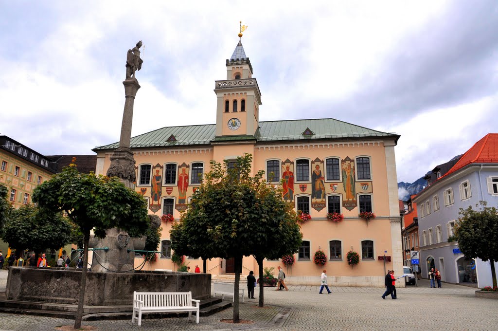 Rathaus Bad Reichenhall by Dieter Hockertz