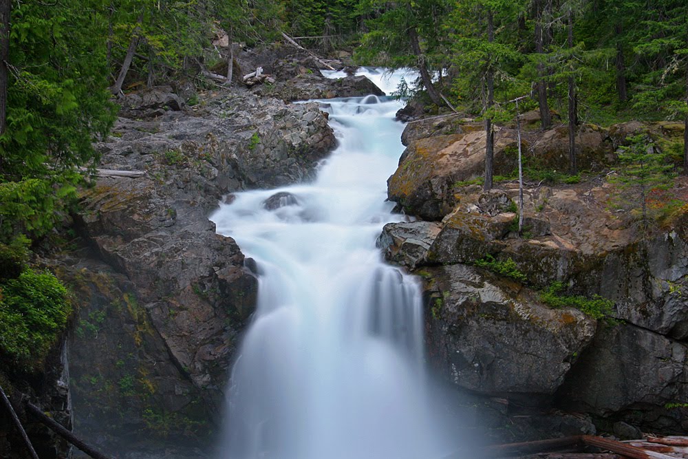 Silver Falls by Dean Goss