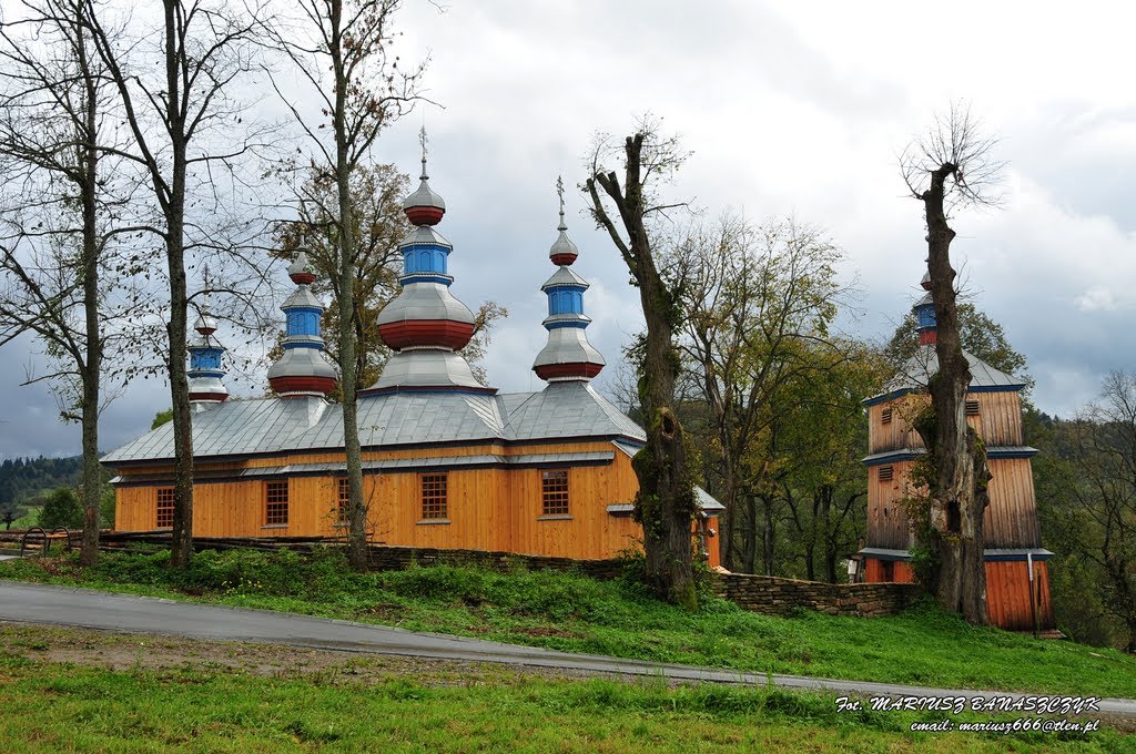 Nowa cerkiew w Komańczy by Mariusz Banaszczyk