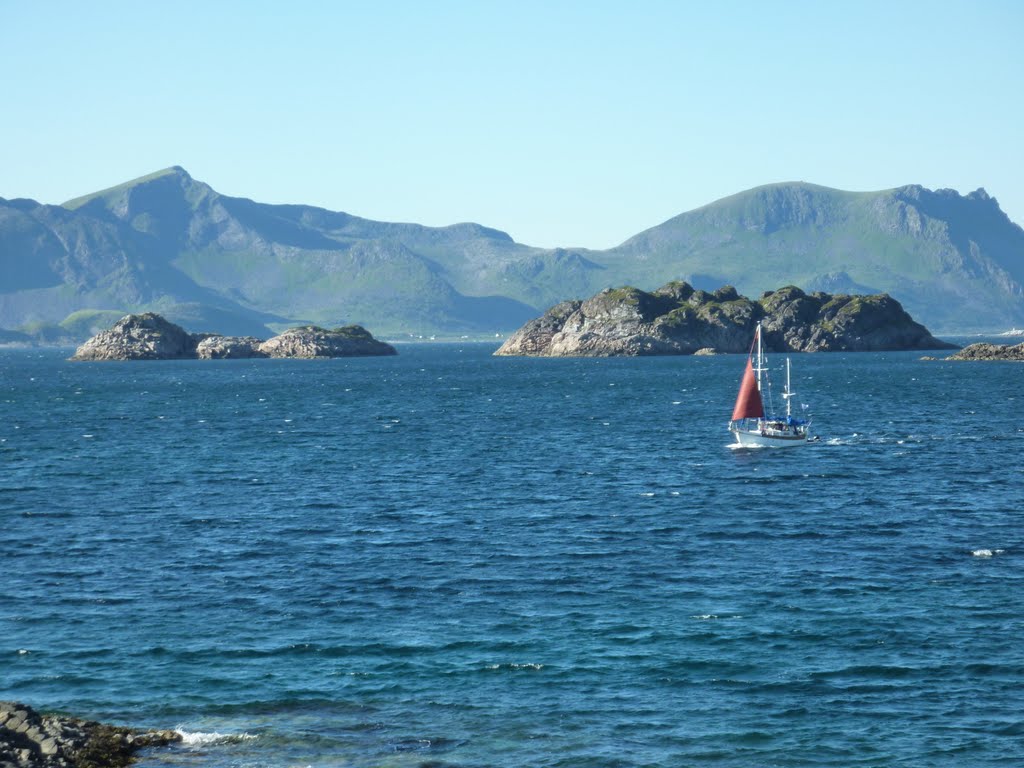 Sea of Henningsvaer by Marco Cittadini