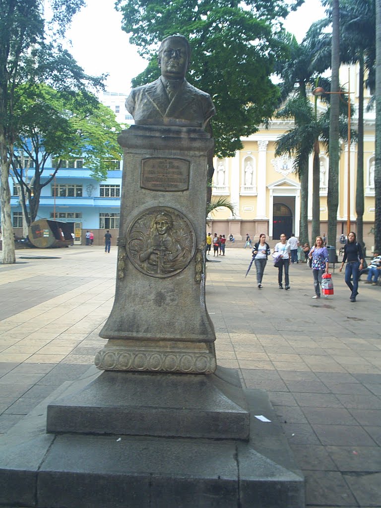 Praça Cel. Fernando Prestes - Foto: Adilson Moreira by adilson moreira