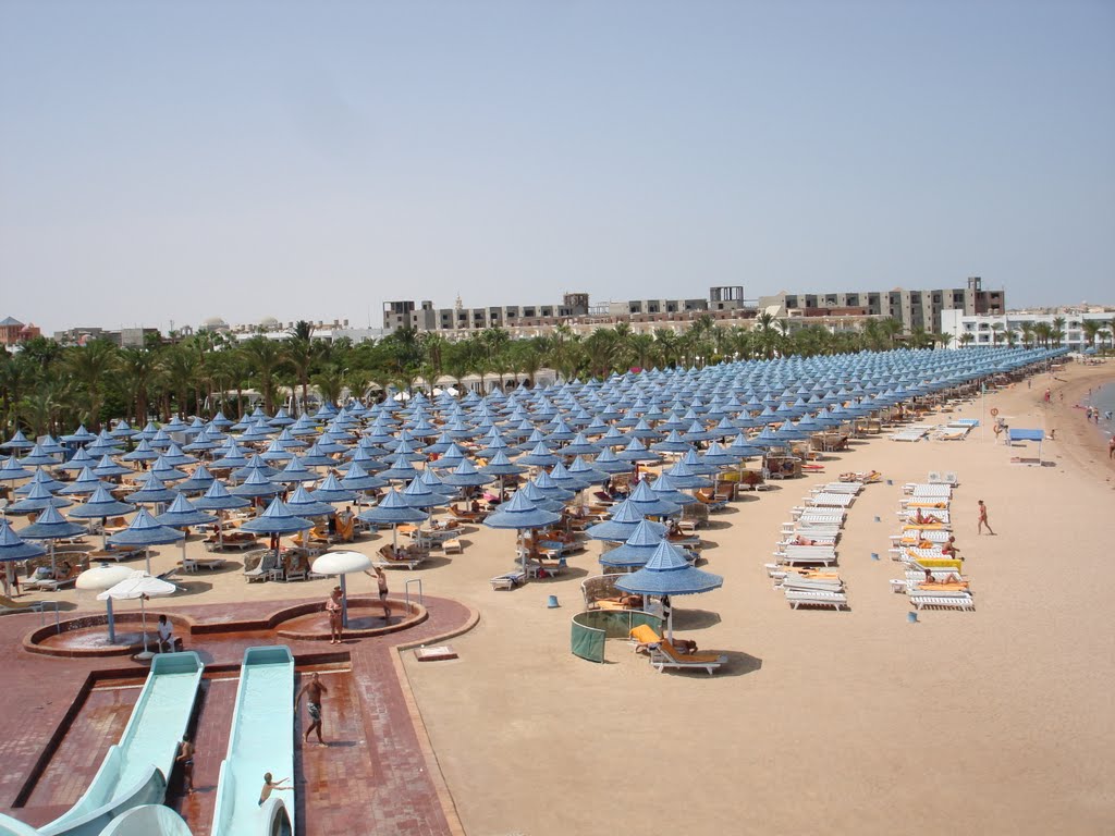 HURGHADA - RED SEA - THE BEACH by Muradyan Roman