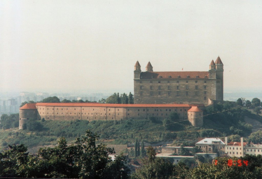 Bratislava Hrad by kbhartmann