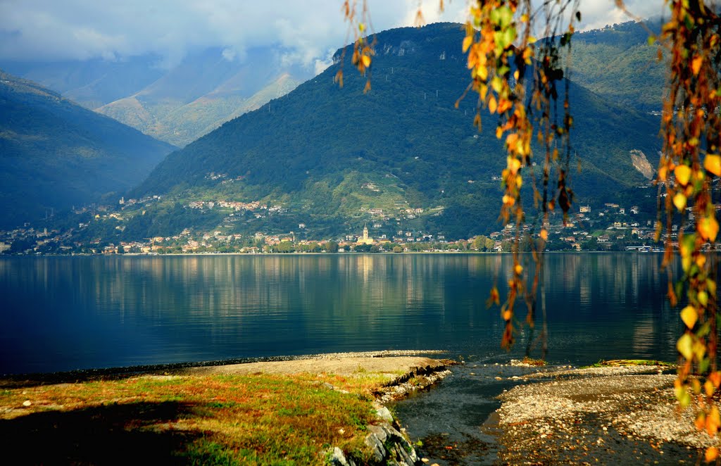 Autunno sul Lago by Antonio Privitera