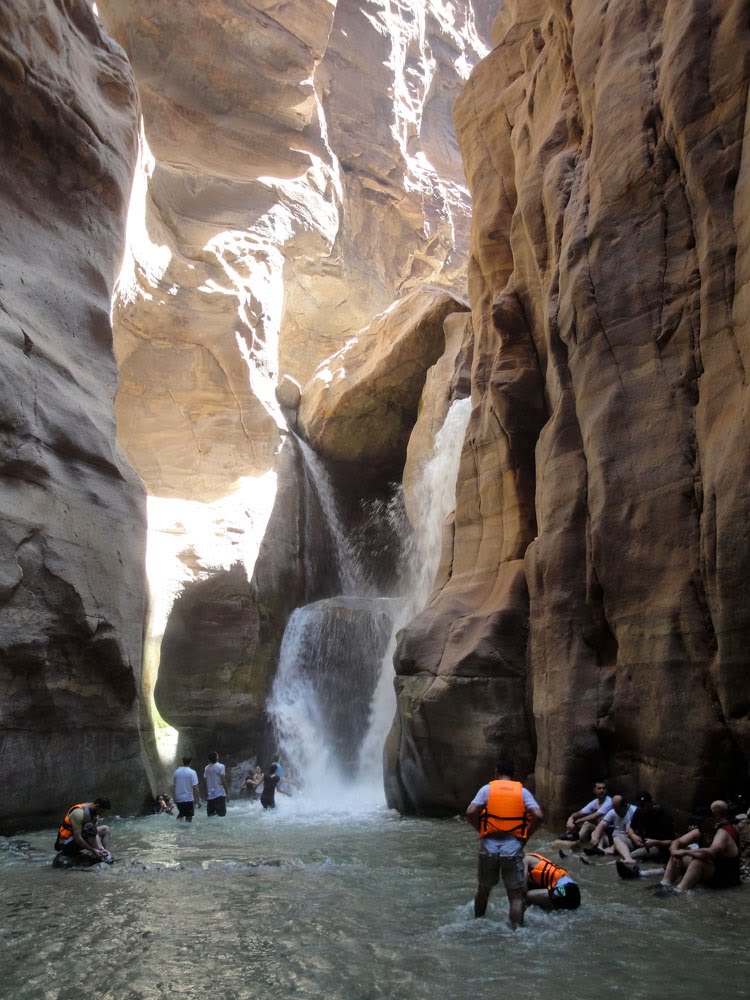 Waterfall in Wadi Mujib by rockman