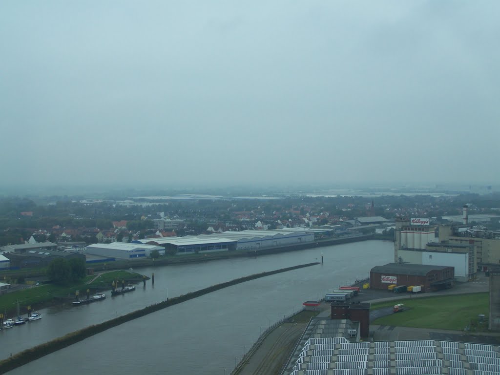 Blick vom Weser-Tower, Bremen by Mäldä